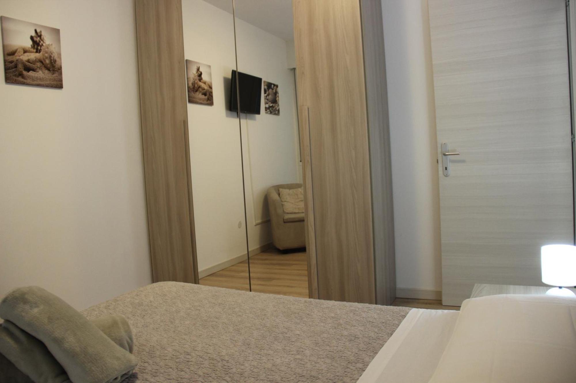 Appartamento Lagoon View Deluxe Flat + Pool&parking *